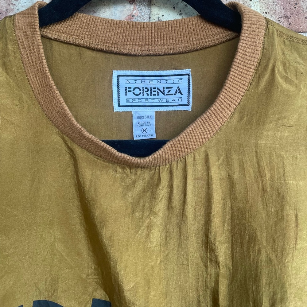 Vintage Forenza Silk Screen Print Blouse🖤 - Picture 2 of 10